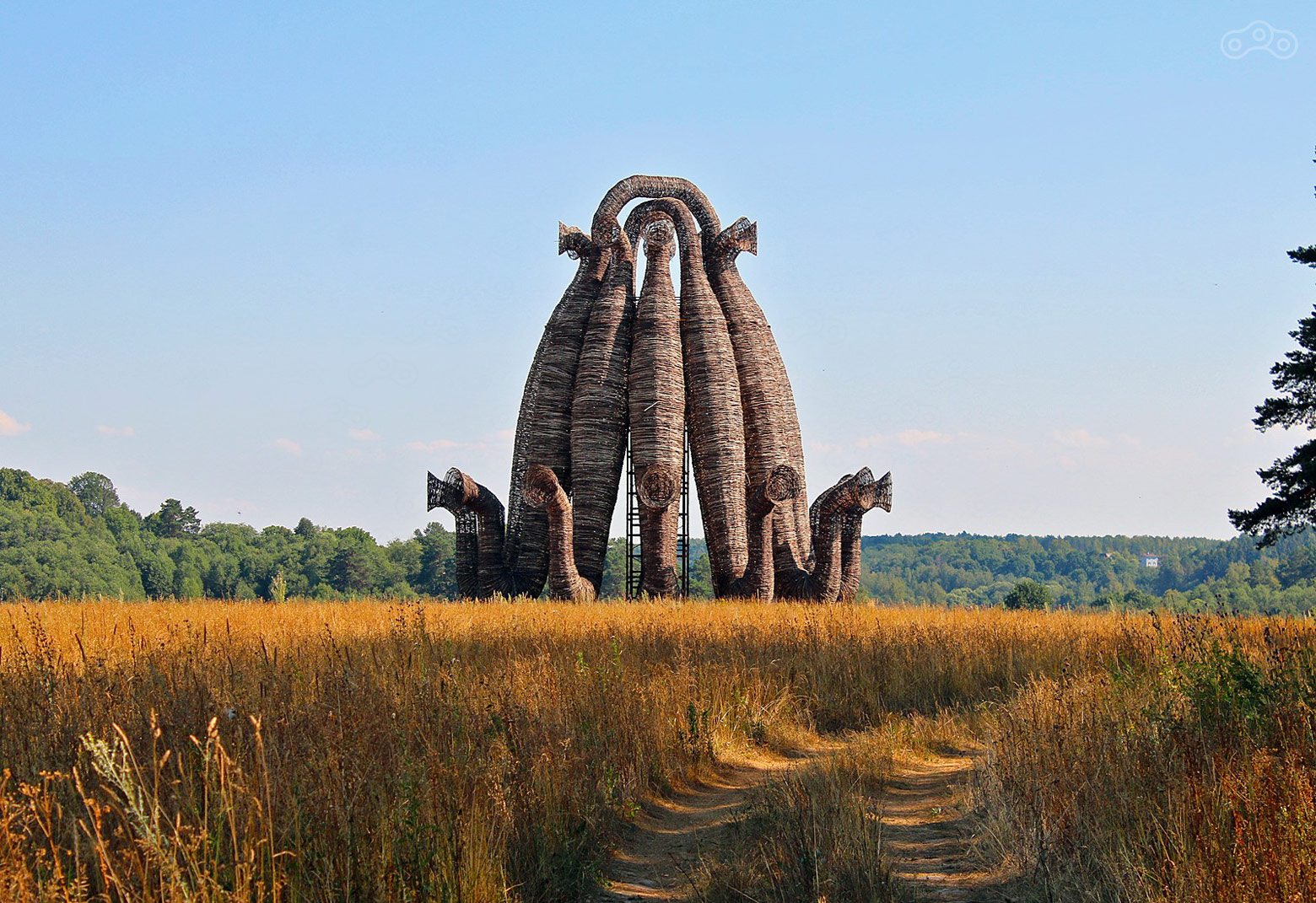 Никола-Ленивец – популярный маршрут для поездки на мотоцикле