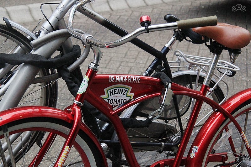 С Хайнцом зайдёт и велосипед — видимо это хотели сказать рекламисты