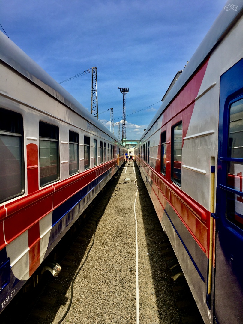 В итоге месяц стояли как госпиталь, помогали и беженцам, и местным жителям