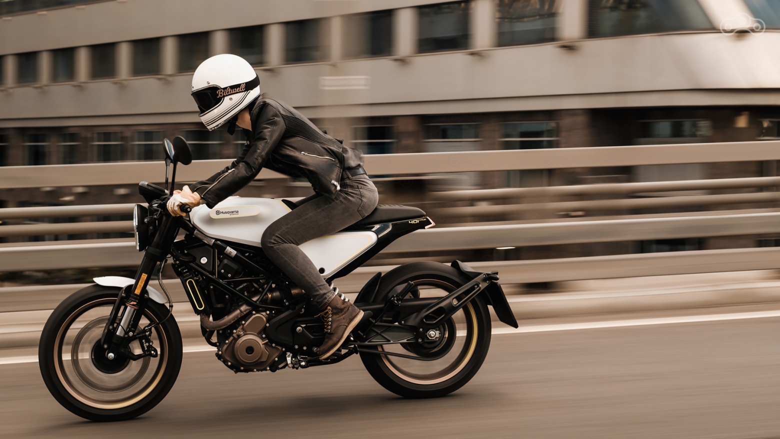 Husqvarna Vitpilen 401 | 2018 Biltwell Gringo LE SPECTRUM