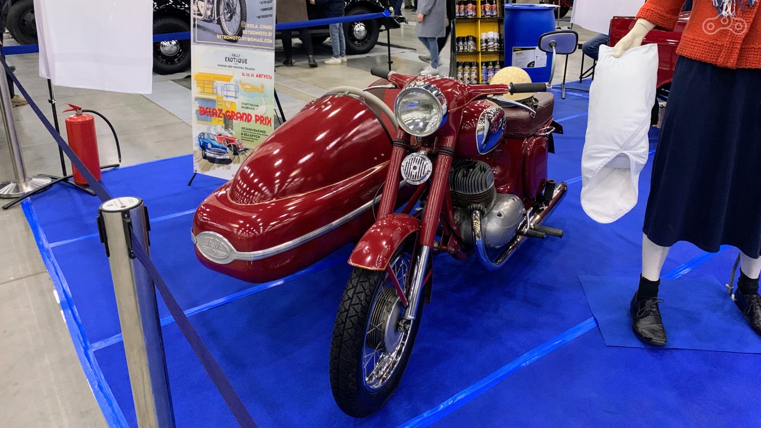 17. А вот Java представлены не в одном экземпляре