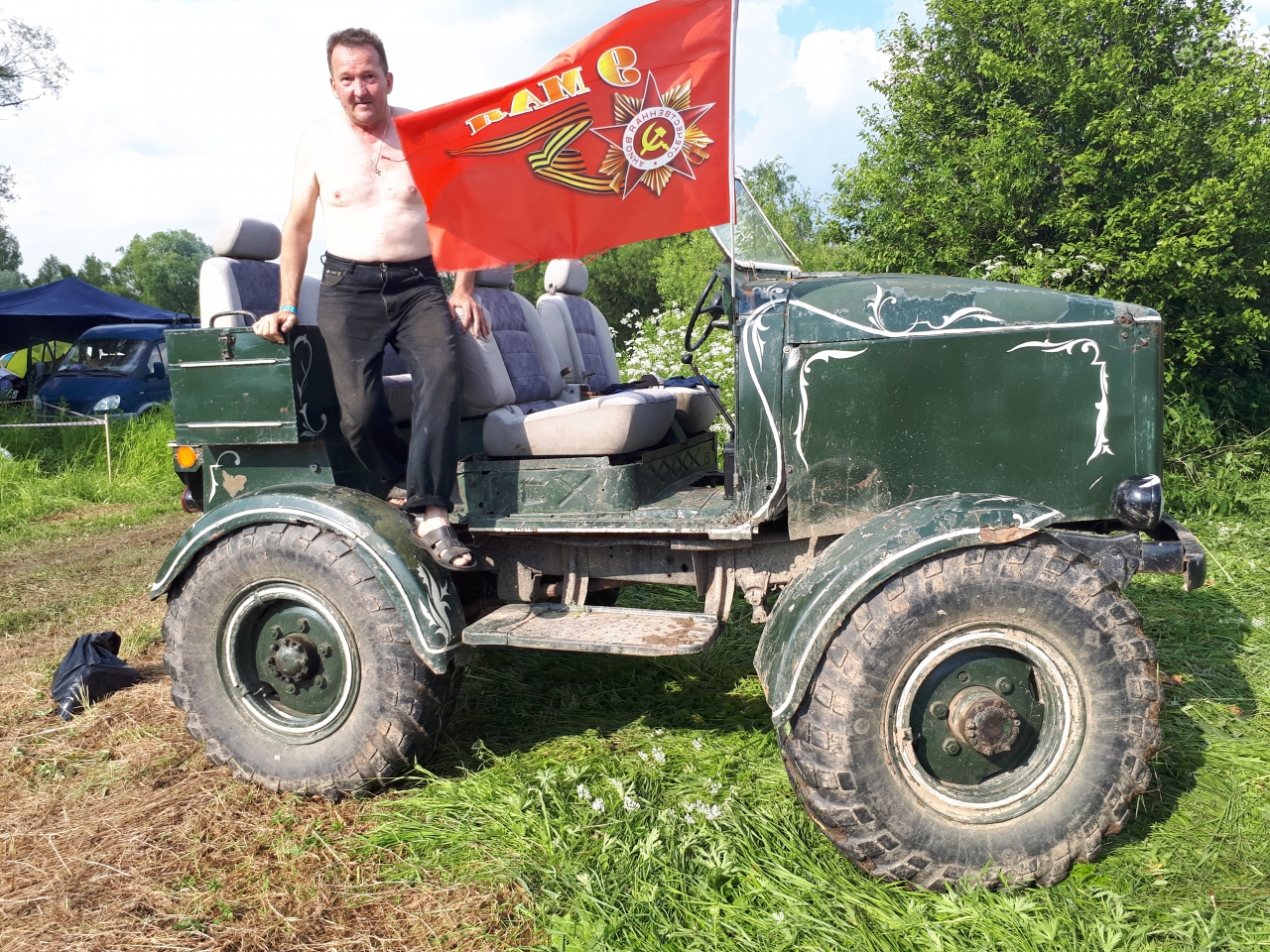 Узнали автомобиль?)