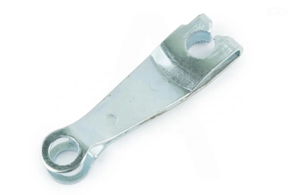 Рычаг привода барабана переднего тормоза от Альфы