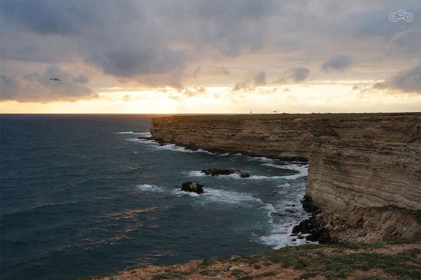 Пейзажи Тарханкута дадут фору любым открыткам с панорамами Средиземного моря