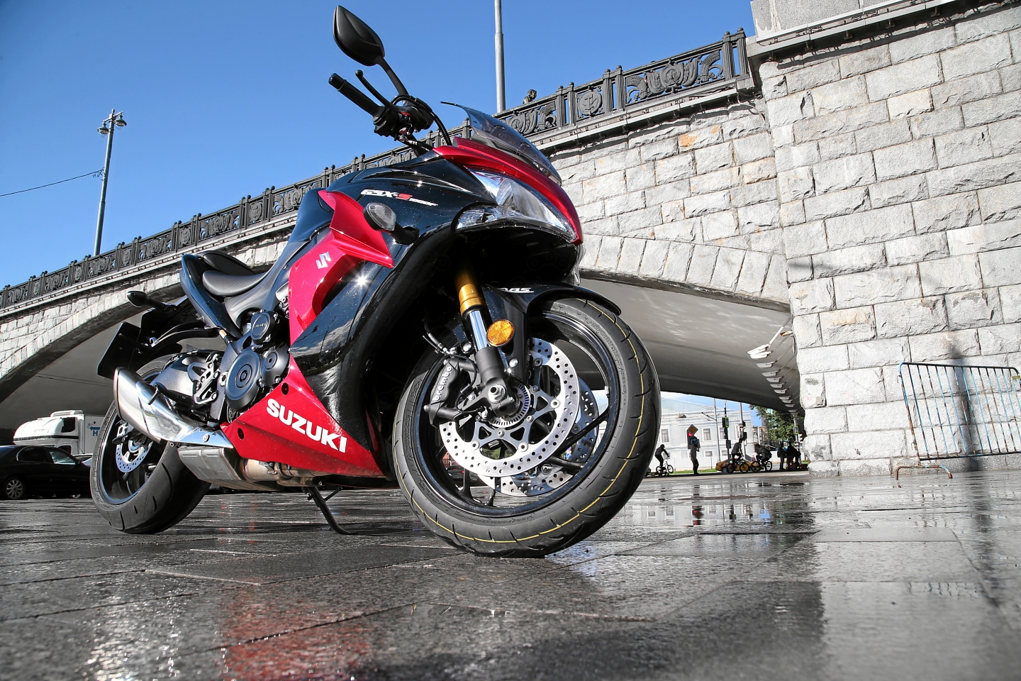 Внешний облик нового GSX S1000F никого не оставит равнодушным