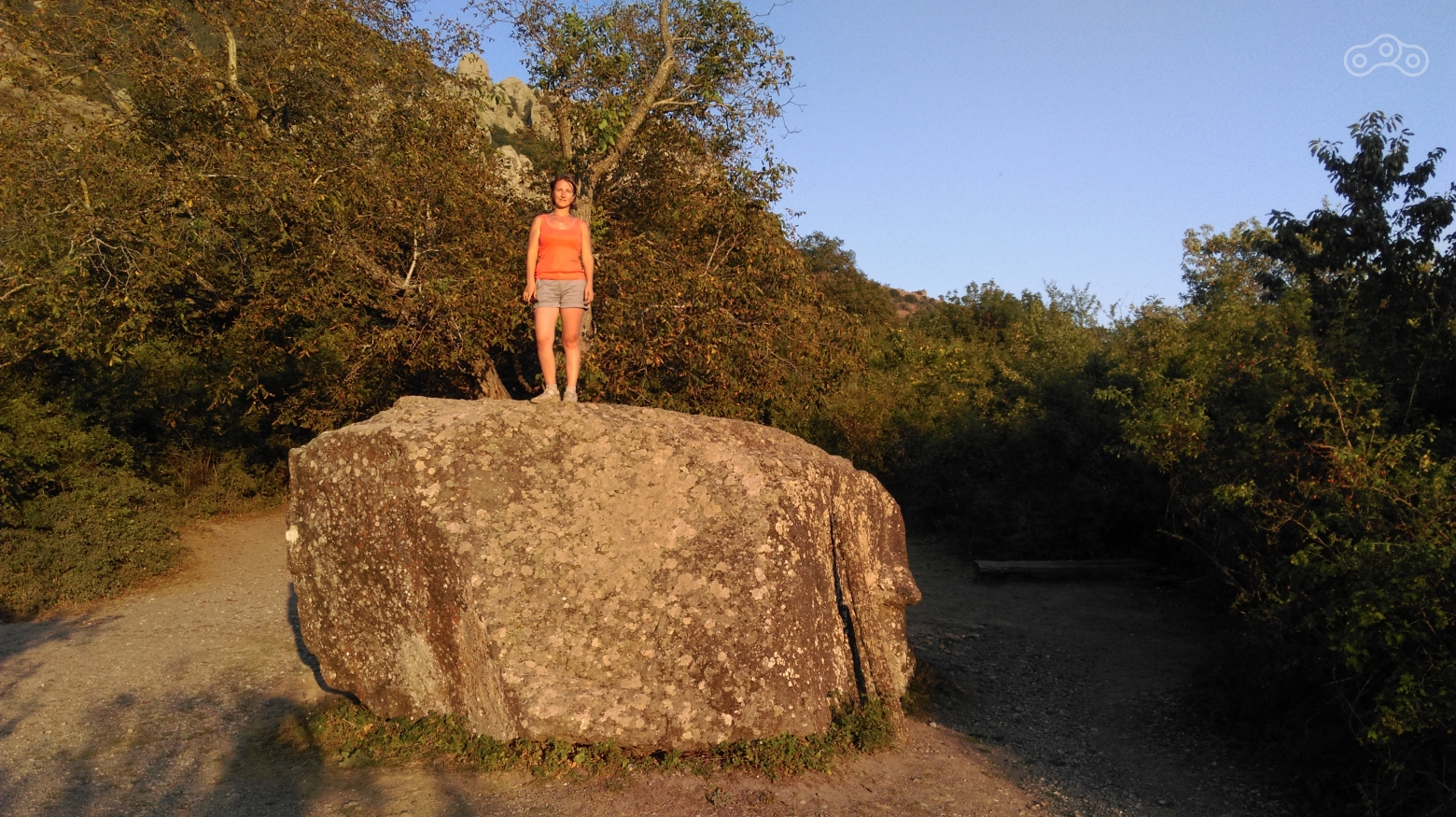 "Где-то на белом свете..."