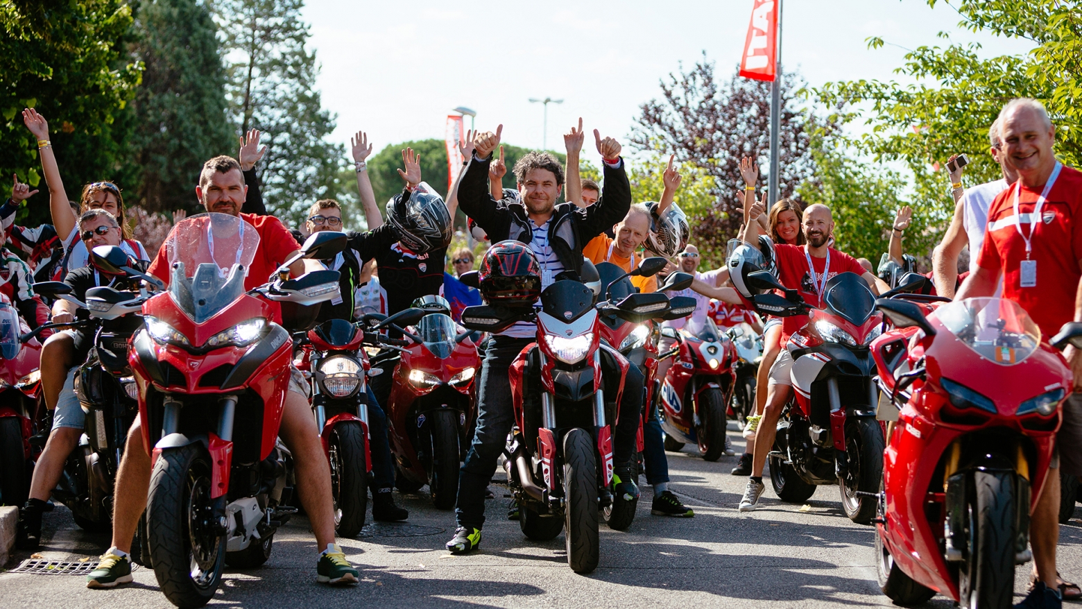 Среди похищенных оказались не только мотоциклы Ducati, помимо них были украдено несколько мотоциклов Yamaha, Honda, BMW