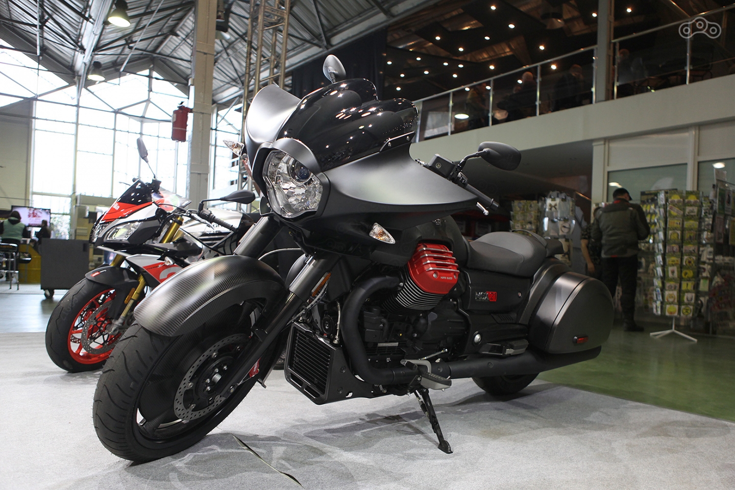 Круизёр MotoGuzzi MGX-21 на выставке Мотовесна 2017
