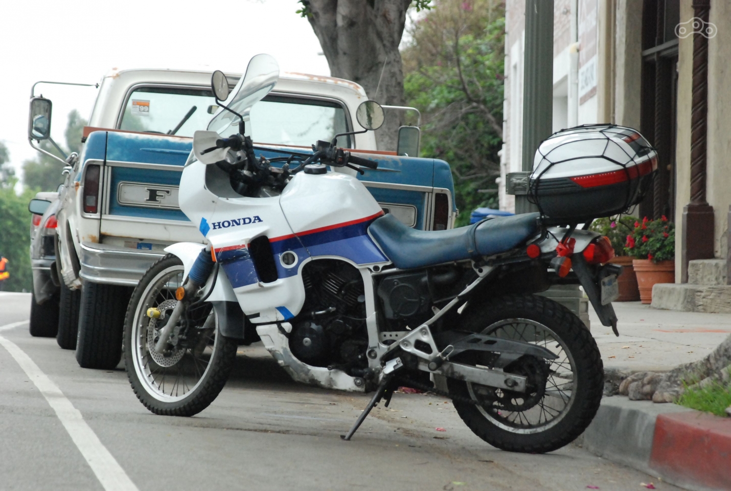 Honda Transalp XL600V 1989 – оригинальная модель легендарного «ослика»