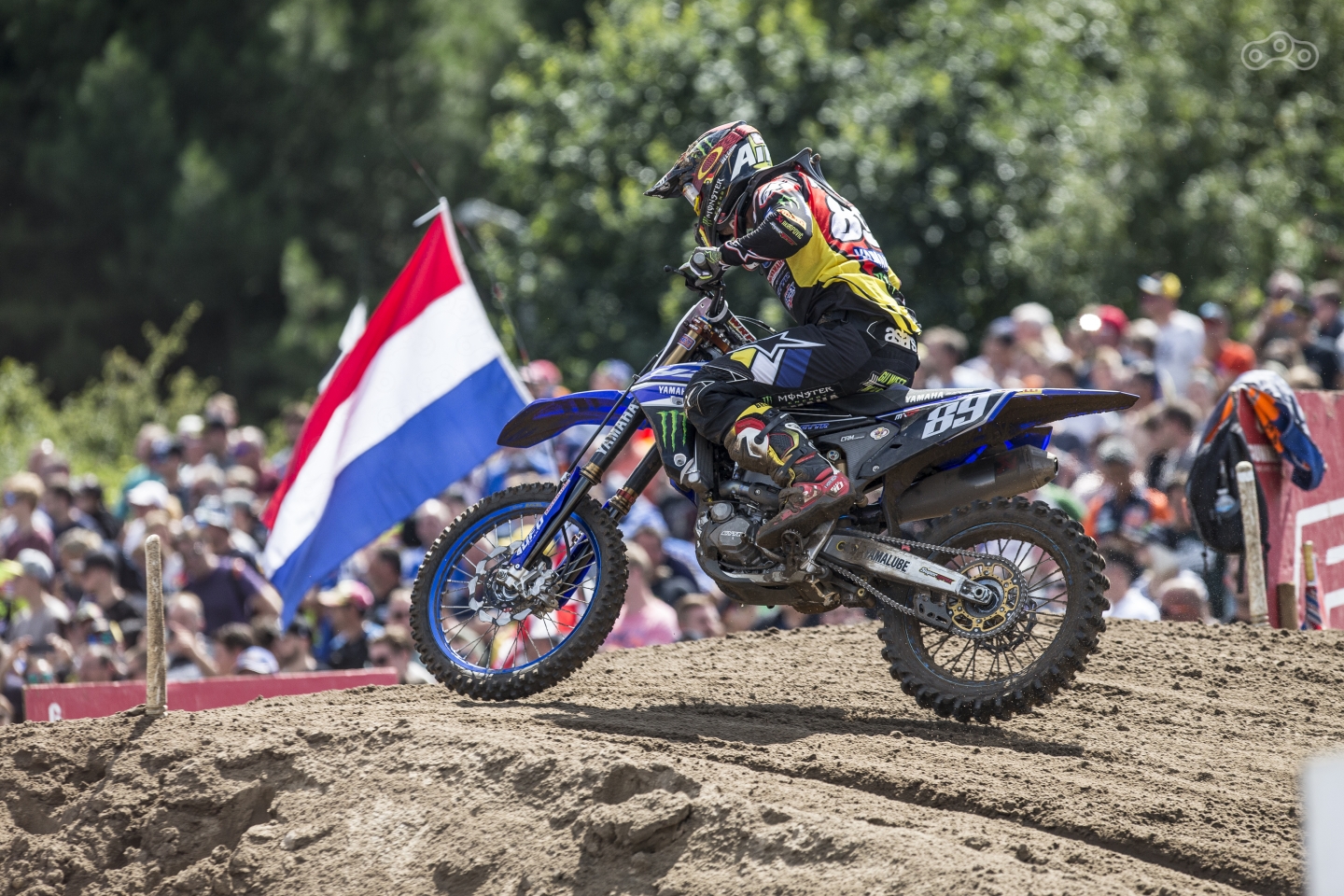 Джереми Ван Хоребек, пилот команду Yamaha, занявший третью ступень подиума