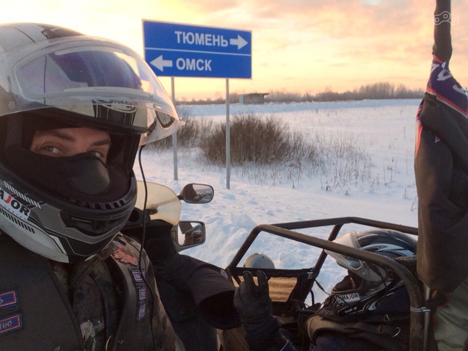 Даже «правильная» зимняя экипировка и шлемы с подогревом визора едва справлялись с низкой температурой и порывами ветра