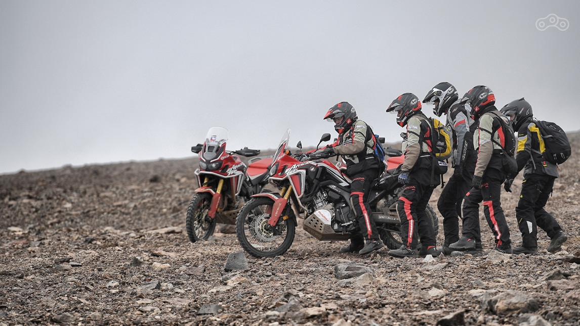 Как сообщают участники, достижение рекордной высоты стало возможным благодаря слаженной командной работе