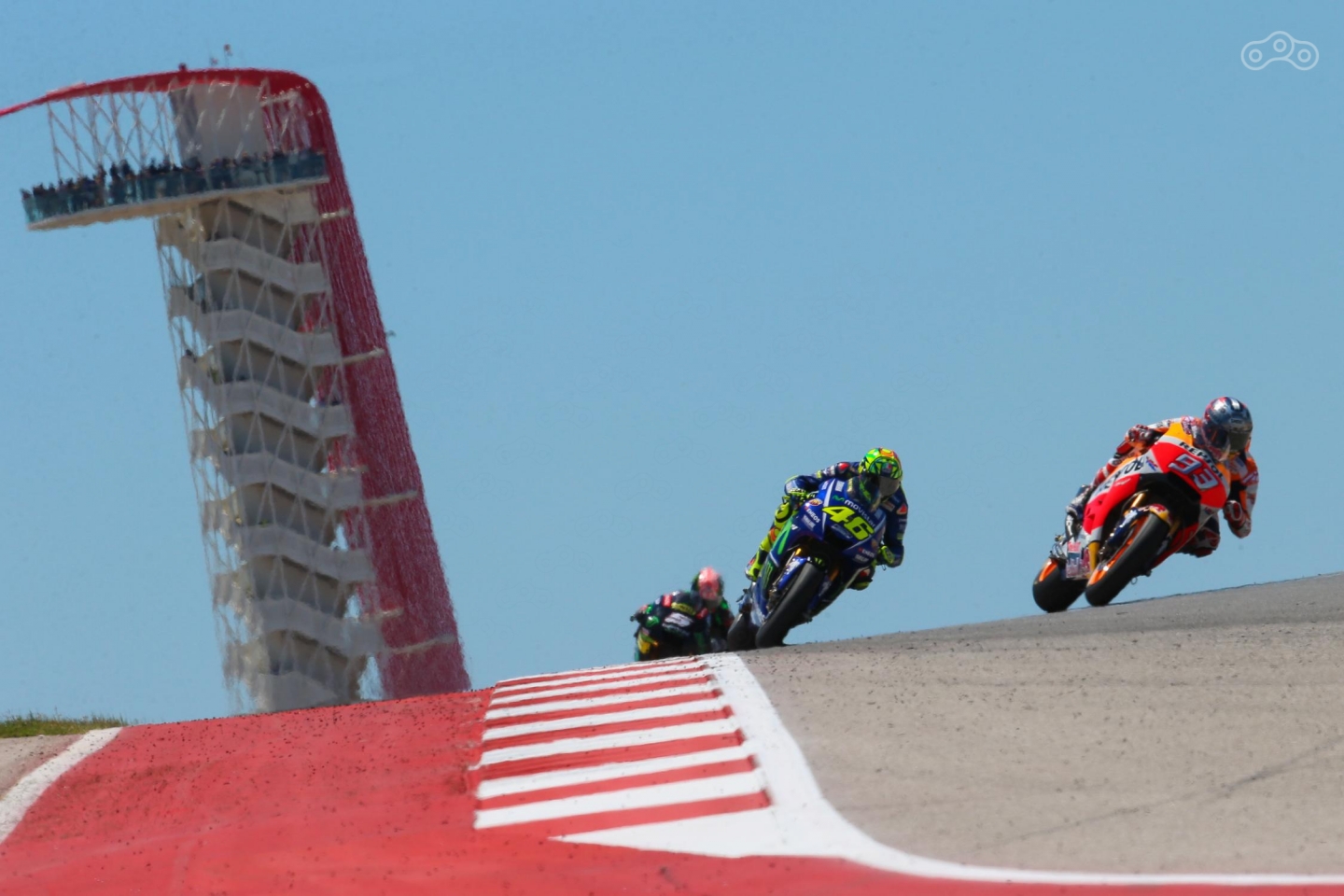 Маверик Виньялес, Валентино Росси и Марк Маркес во время Гран-При Америк в Остине