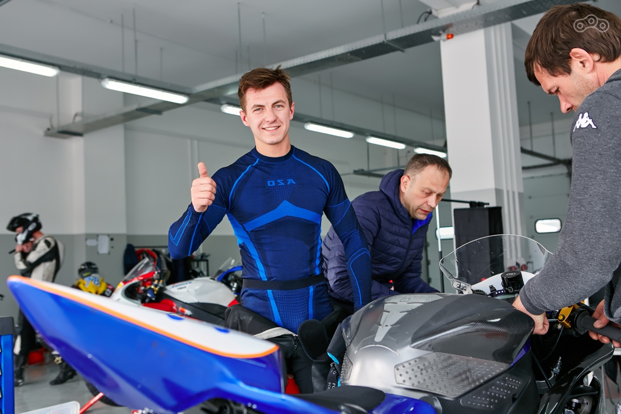 Антон Еремин