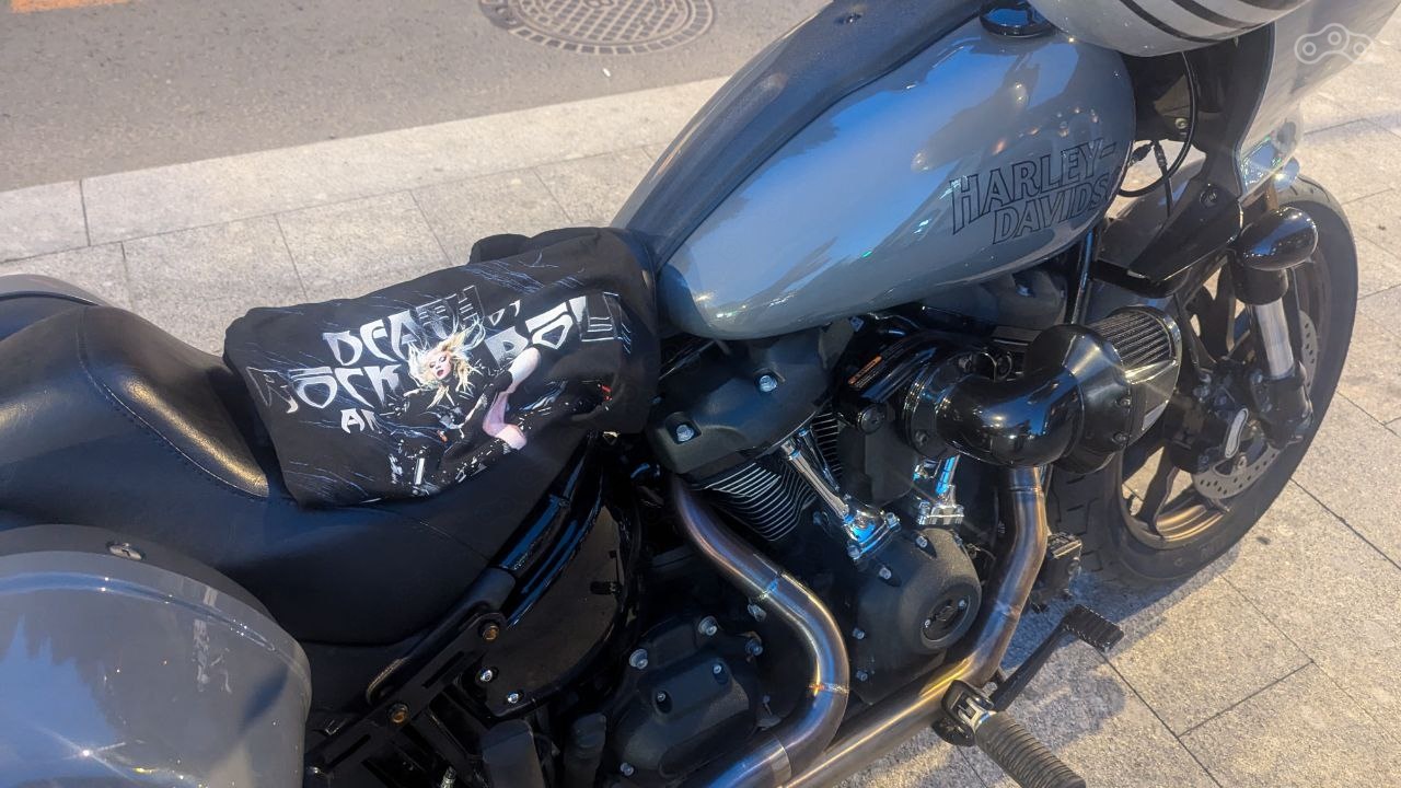 Всем рок-н-ролл