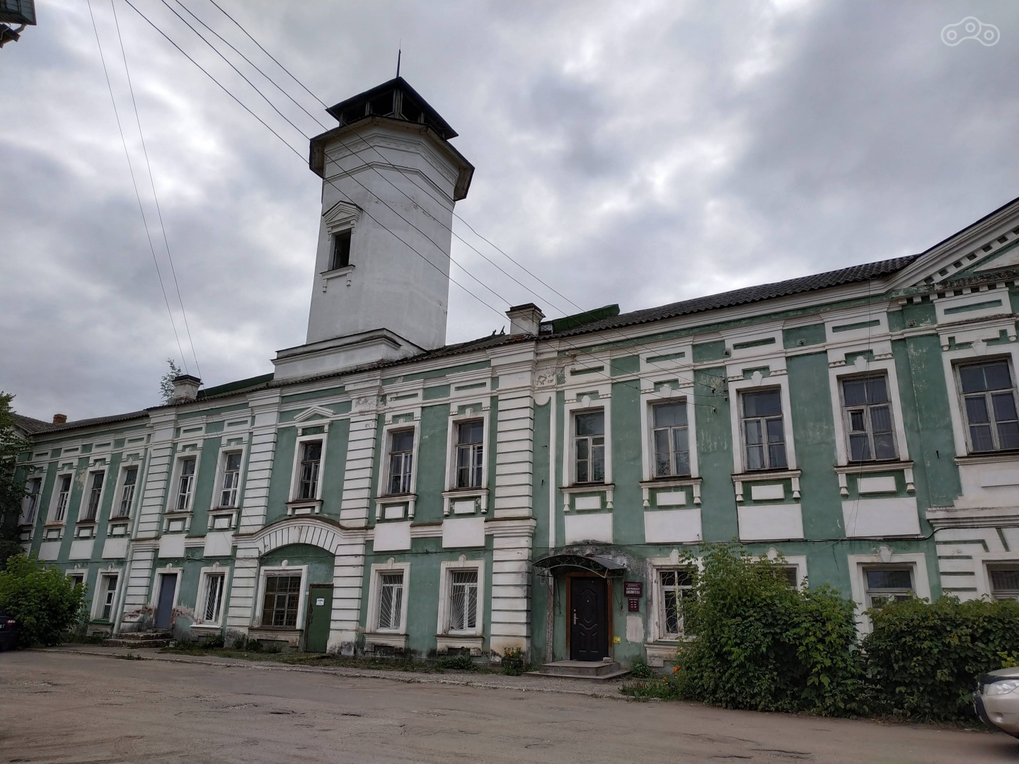 Здание 18 века на Пожарной набережной.