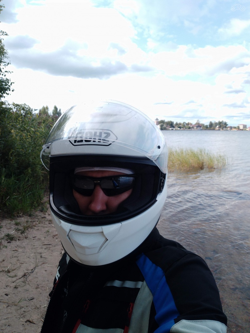 решил запилить селфи с видом на город