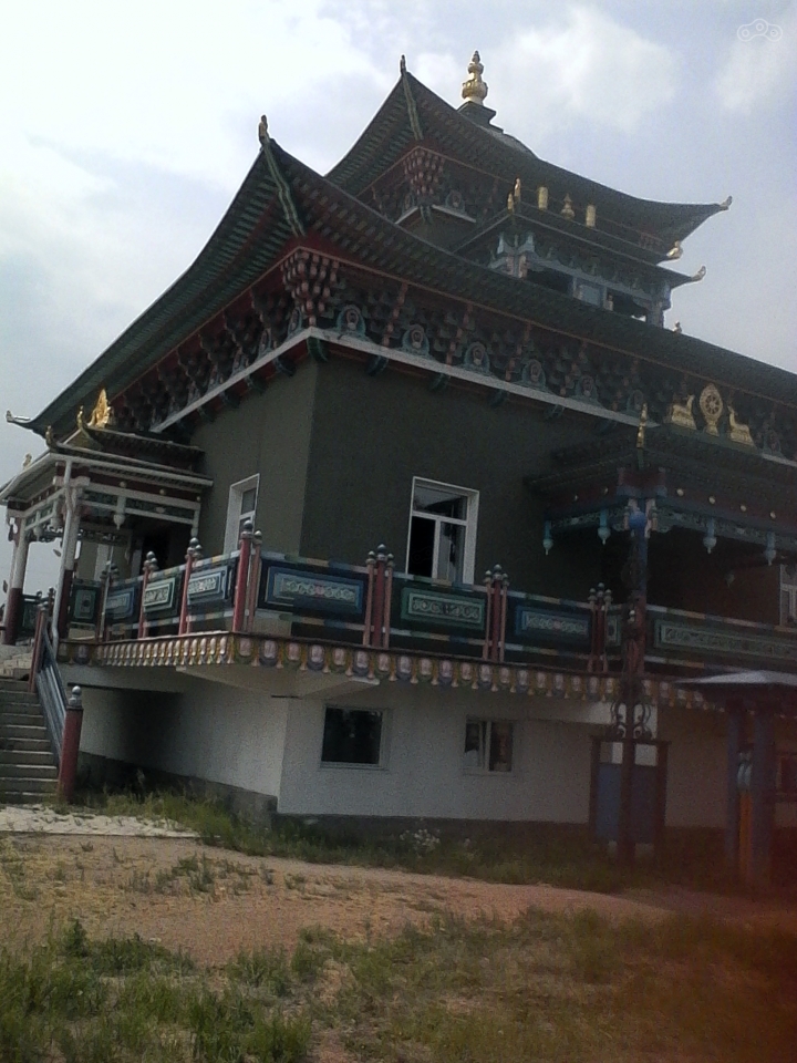 На территории дацана.